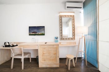 Hikkaduwa Beach Hotel