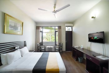 Hikkaduwa Beach Hotel