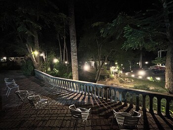 Xcape Resort At Taman Negara