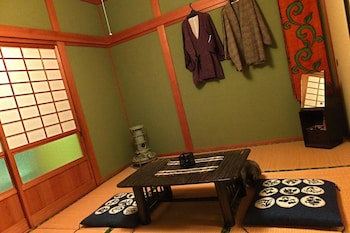 Aoshima Guesthouse Hooju - Hostel