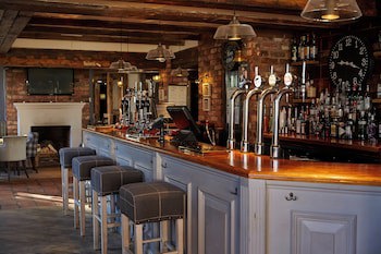De Trafford Hotel By Greene King Inns