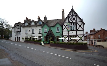 De Trafford Hotel By Greene King Inns
