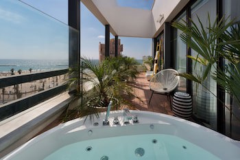 Brown Beach House By Brown Hotels