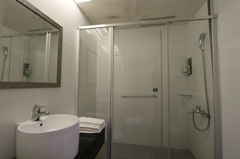 Chao She Hotel