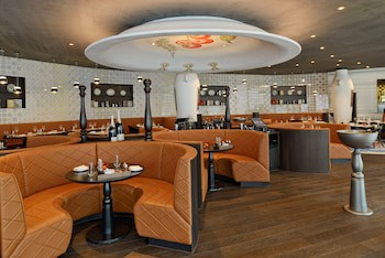 Kameha Grand Zurich, Autograph Collection
