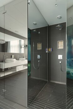 Kameha Grand Zurich, Autograph Collection