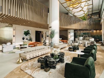 Pullman Dubai Jumeirah Lakes Towers - Hotel and Residence
