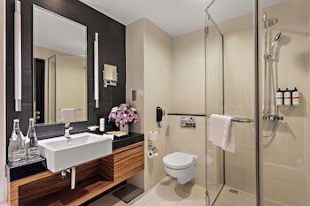 Pullman Dubai Jumeirah Lakes Towers - Hotel and Residence galeri fotoğrafı