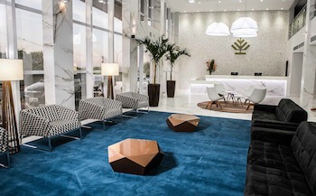 Alphapark Hotel