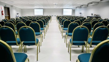 Alphapark Hotel