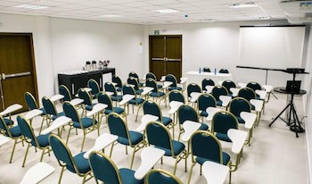 Alphapark Hotel