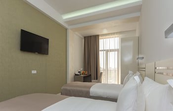 Dave Hotel Yerevan