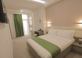 Dave Hotel Yerevan