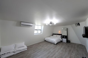 Ekonomy Hotel Incheon