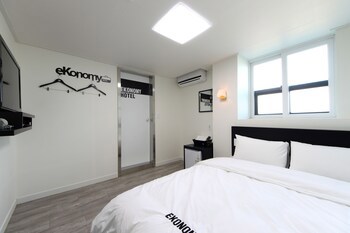 Ekonomy Hotel Incheon