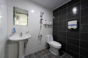 Ekonomy Hotel Incheon