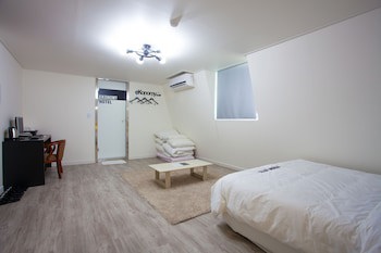 Ekonomy Hotel Incheon
