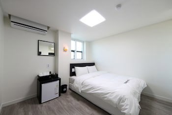 Ekonomy Hotel Incheon
