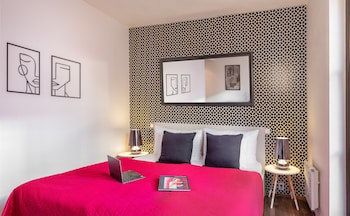 4 Arts Apartments By Adrez Living