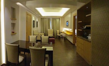 Golden Tulip Vasundhara Hotel & Suites