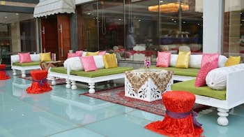 Golden Tulip Vasundhara Hotel & Suites