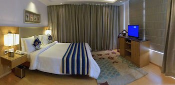 Golden Tulip Vasundhara Hotel & Suites
