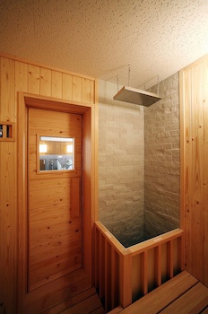 Chuzenji Kanaya Hotel
