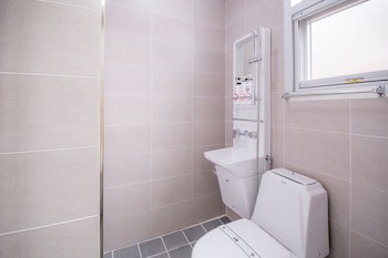 Ekonomy Haeundae Guesthouse