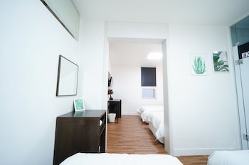 Ekonomy Haeundae Guesthouse