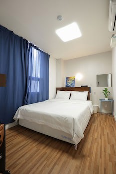 Ekonomy Haeundae Guesthouse