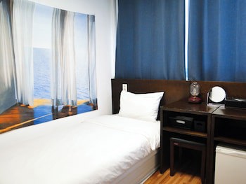 Ekonomy Haeundae Guesthouse
