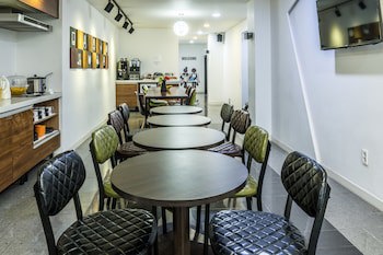 Ekonomy Haeundae Guesthouse