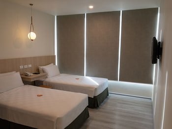 Go Hotels Plus Mandaluyong