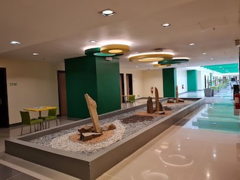 Go Hotels Otis - Manila