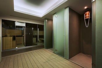 Lux Fatima Park - Hotel, Suites And Residences