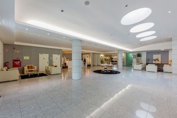 Lux Fatima Park - Hotel, Suites And Residences