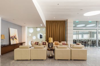 Lux Fatima Park - Hotel, Suites And Residences