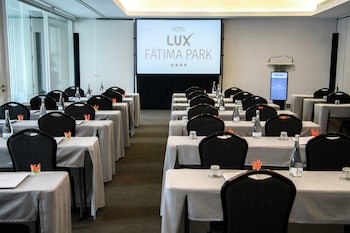 Lux Fatima Park - Hotel, Suites And Residences
