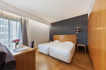 Lux Fatima Park - Hotel, Suites And Residences