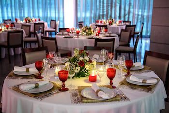 Lux Fatima Park - Hotel, Suites And Residences