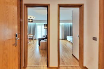 Lux Fatima Park - Hotel, Suites And Residences