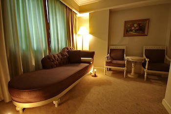 Demir Hotel