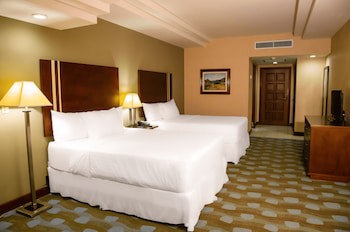 Hotel Plaza Juan Carlos