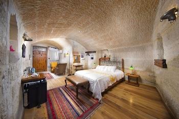 Terra Cave Hotel