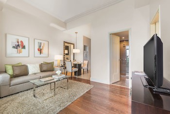 Aruga Apartments By Rockwell Makati
