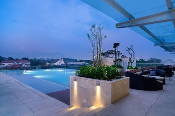 Crowne Plaza Bandung, An Ihg Hotel