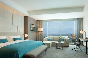 Crowne Plaza Bandung, An Ihg Hotel