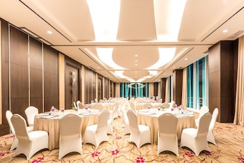 Crowne Plaza Bandung, An Ihg Hotel