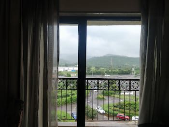 Novotel Imagica Khopoli Hotel