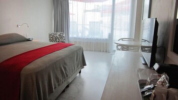 We Hotel Acapulco